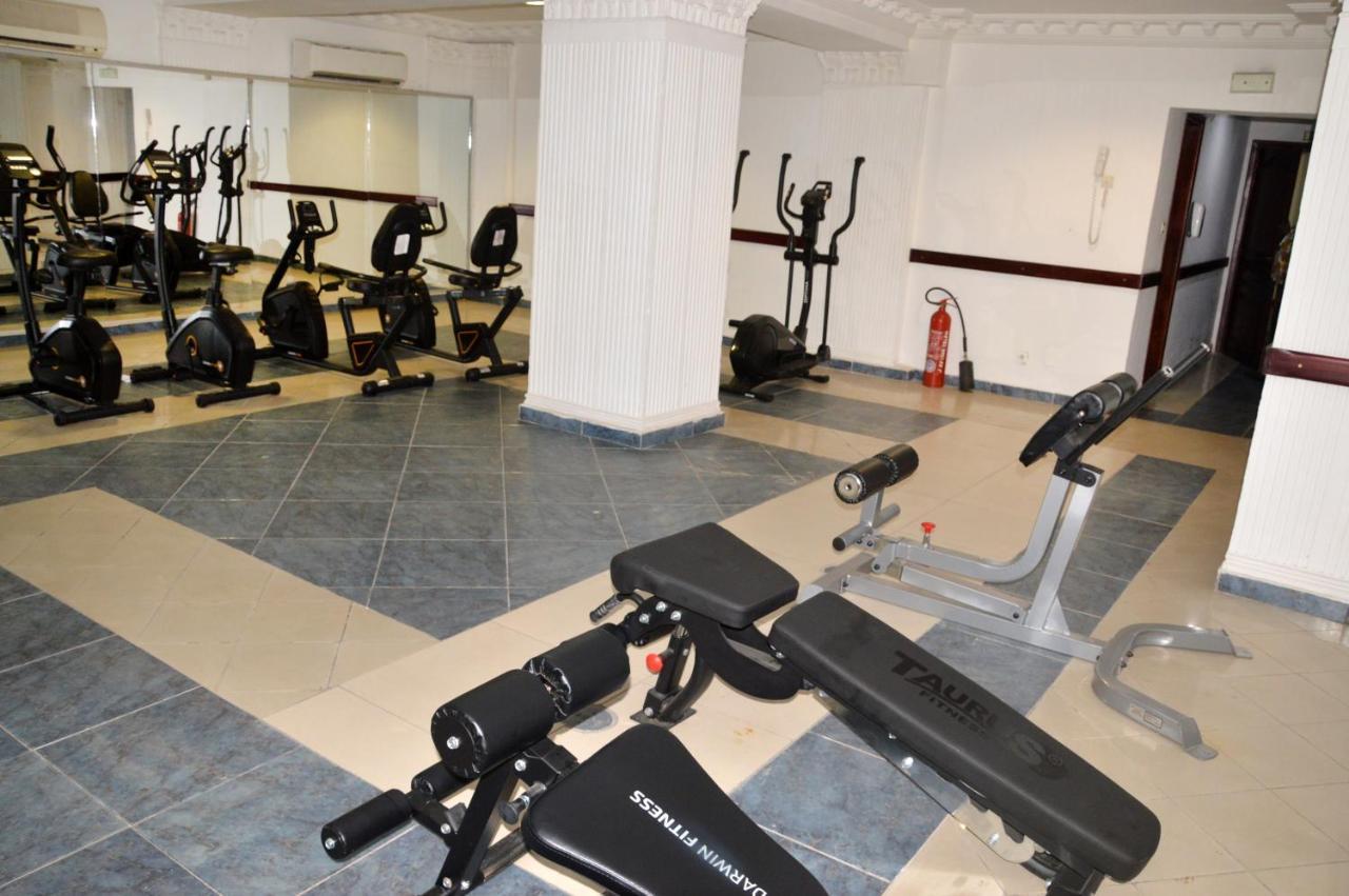 דואלה Hotel Vallee Des Princes מראה חיצוני תמונה