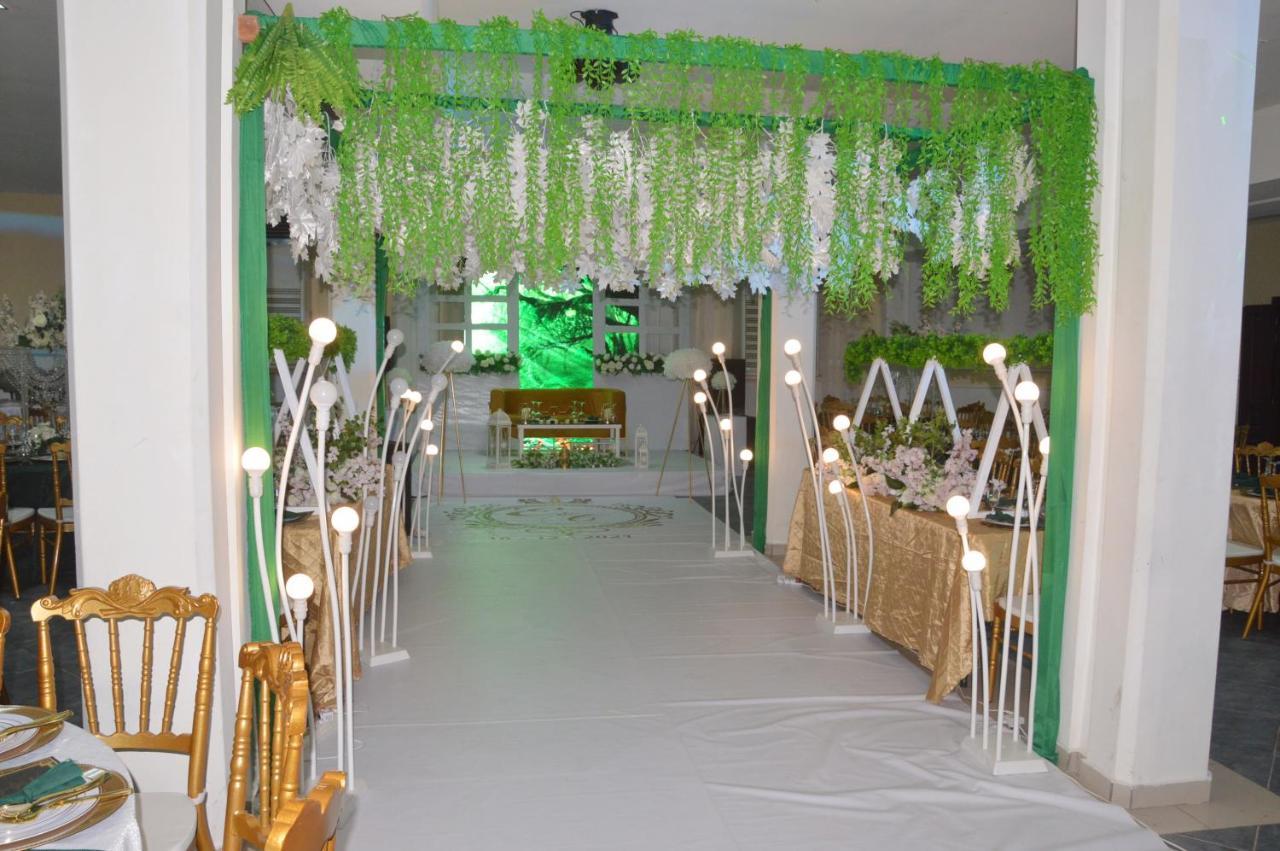 דואלה Hotel Vallee Des Princes מראה חיצוני תמונה