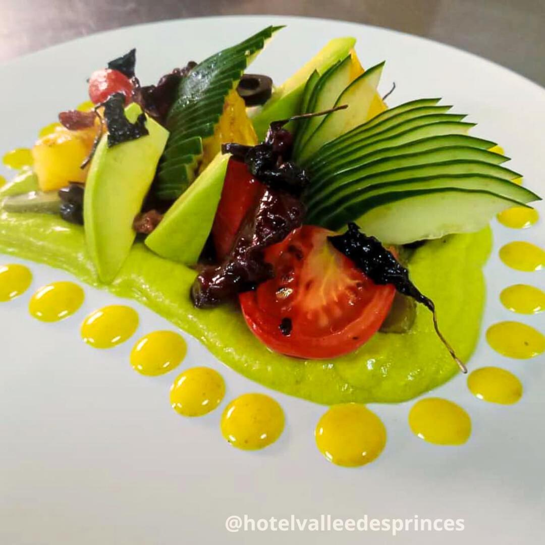 דואלה Hotel Vallee Des Princes מראה חיצוני תמונה
